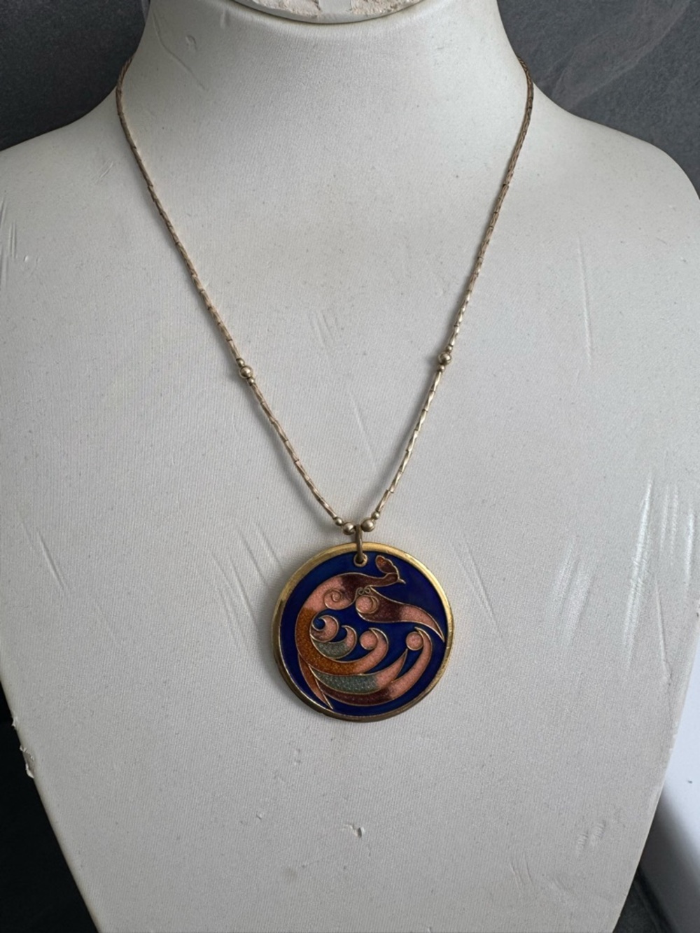 Vendome vintage top designer double-sided cloisonné enamel necklace 18 inch